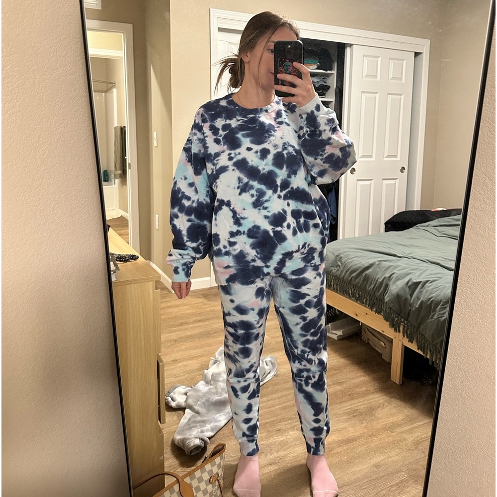 Hanes tie dye sweat set